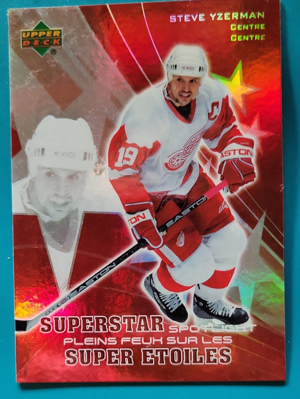 Steve Yzerman Hockey Trading Card — Red Superstar